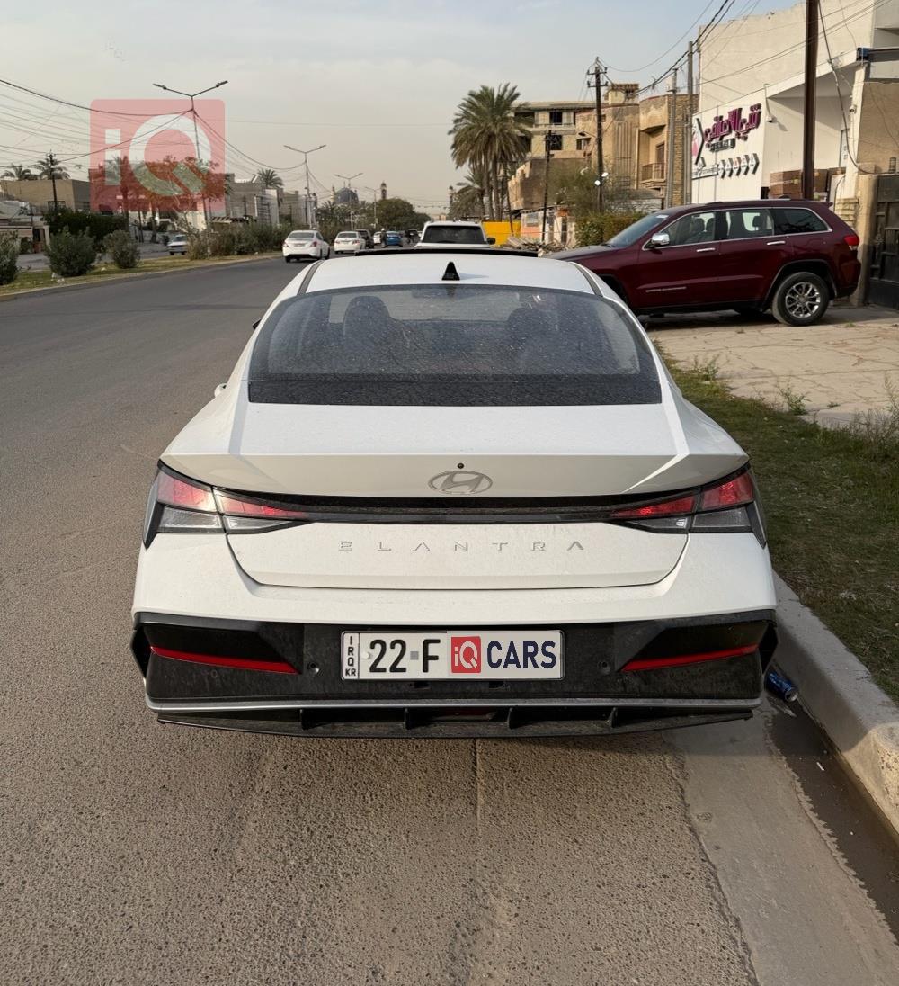 هيونداي النترا